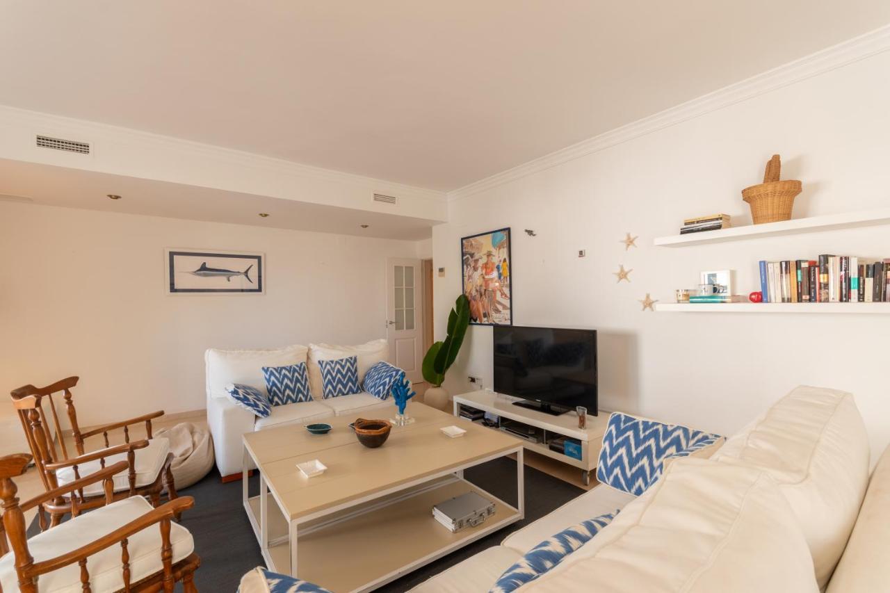 Apartment, Front Line Beach, In Arenas, Bahia De Apartamento