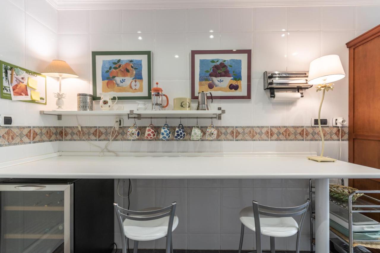 Apartment, Front Line Beach, In Arenas, Bahia De Apartamento Marbella